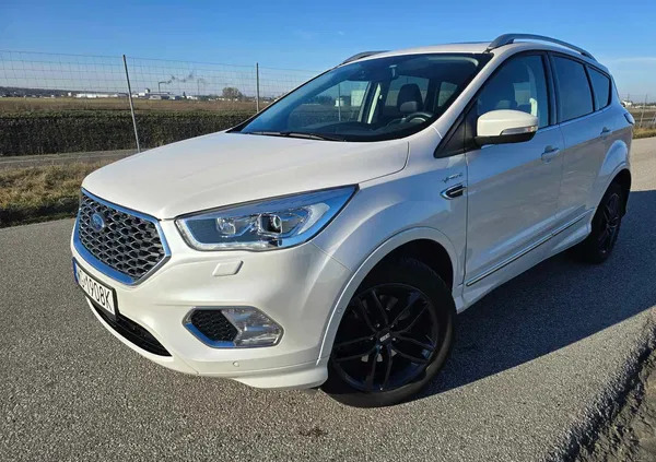 ford Ford Kuga cena 92500 przebieg: 82000, rok produkcji 2017 z Garwolin